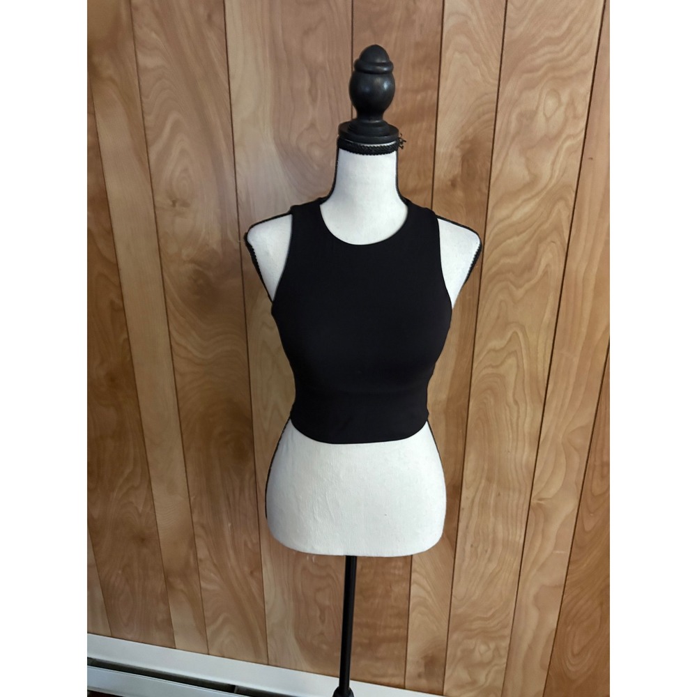 OFFLINE by Aerie Real Me Xtra Black Athletic Crop Tank Top XS
